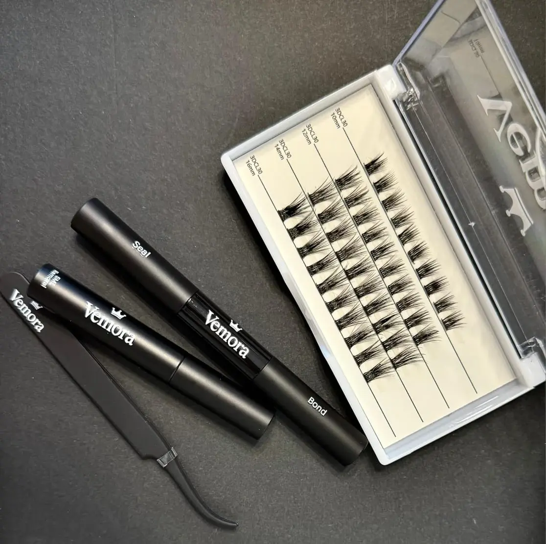 Eyelashes N2 - Lightweight False Eyelashes for Natural Look