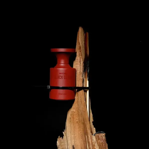 عطر بلاك جُوافا أو دو بارفان 50 مل من بورنتوستاند آوت - عطر نيش للجنسين